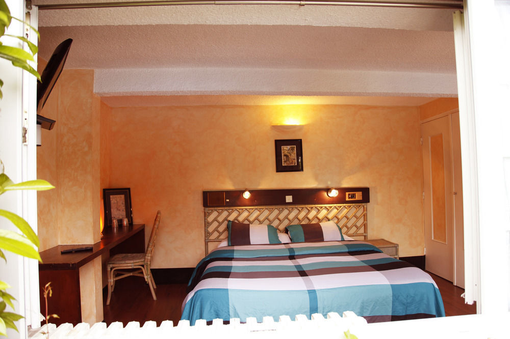 Hotel Acostel モー エクステリア 写真